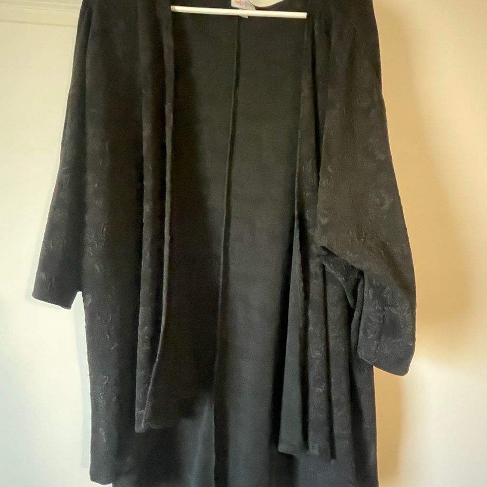 LuLaRoe Black Kimono